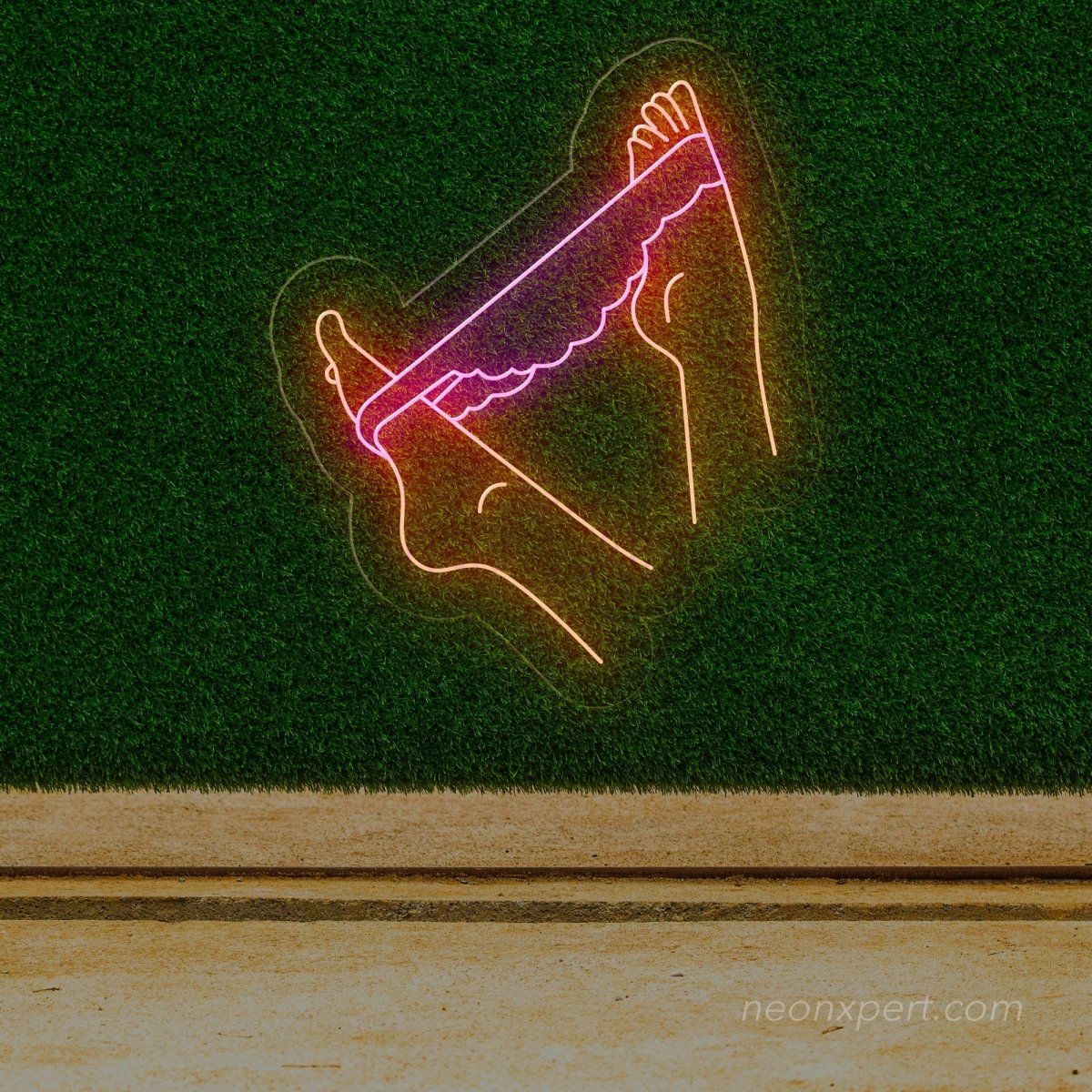 Aesthetic Female Body Neon Sign Sexy Girl Led Light for Contemporary Spaces - NeonXpert